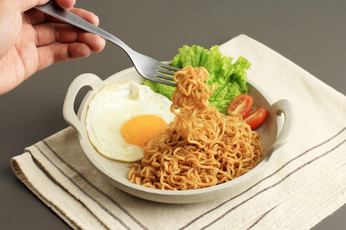 Untung Besar! Pelajari Peluang Bisnis dan Modal Usaha Warmindo