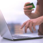 manfaat transaksi online