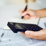 Apa yang dimaksud dengan invoice jasa proyek? Apa saja fungsinya? Bagaimana contoh invoice jasa proyek? Simak penjelasannya!
